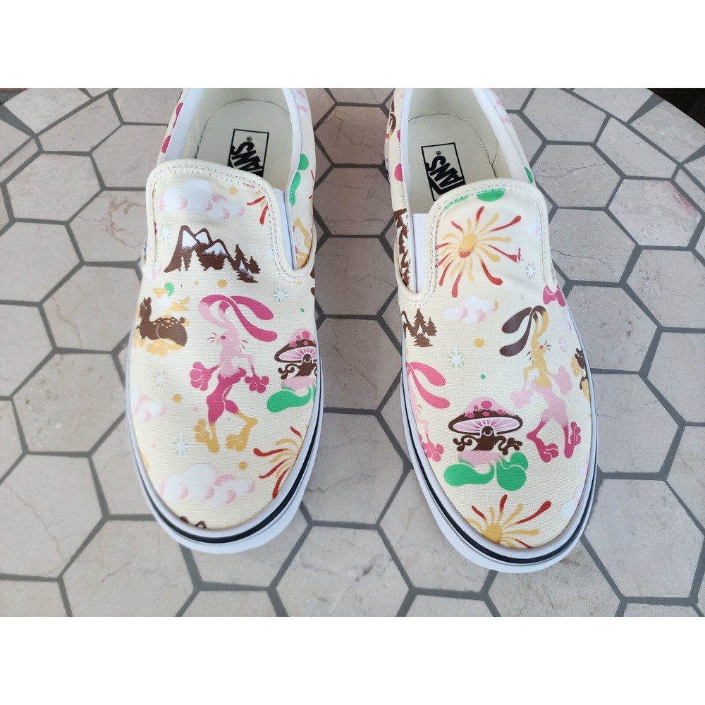Vans Classic Slip On Get Outdoors Classic Trippy Mountain White Size 11.5 Men